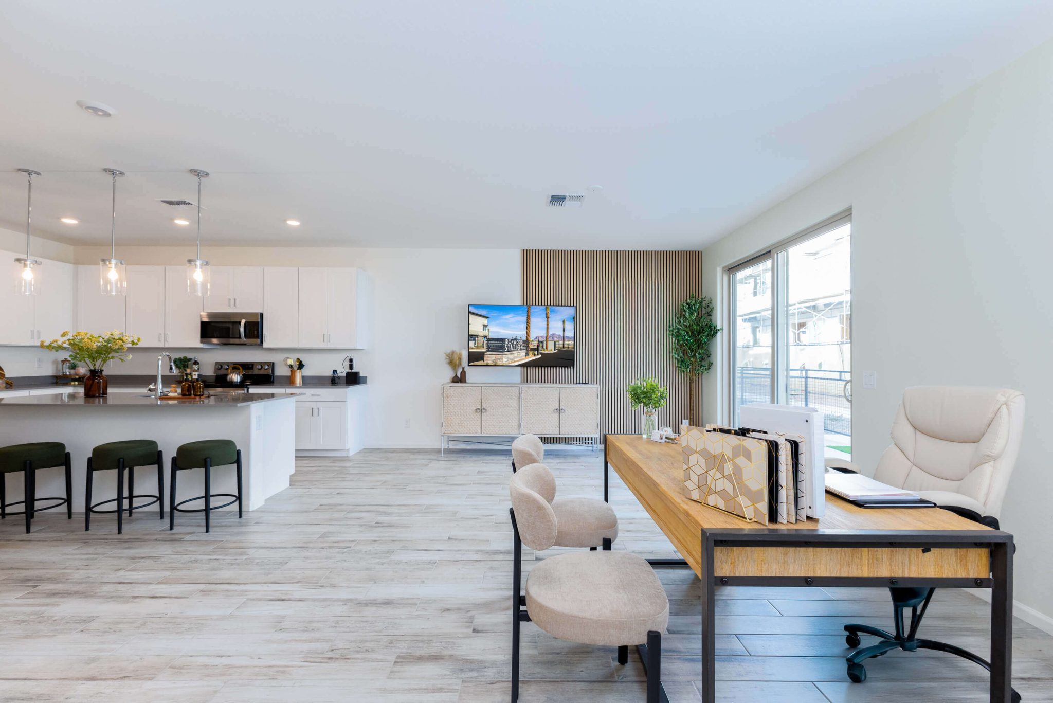 Ironwood Station | Belaflor